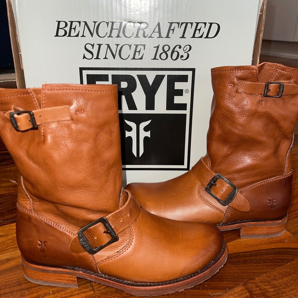 Veronica Shortie Frye Boot